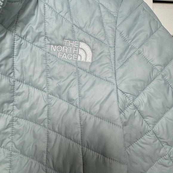 The North Face Girl Youth Blue/Green Quilted Thermoball Eco Jacket Size S 7|8 - Picture 4 of 8